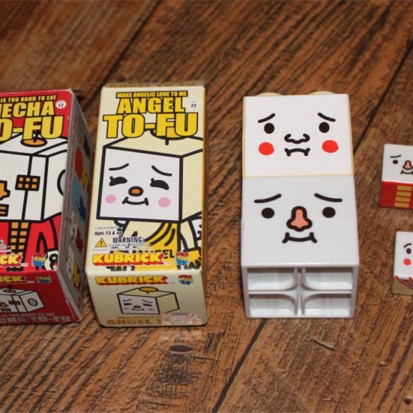 Kubrick Angel To-Fu Mecha Tofu + 1 Figures - Picture 2 of 10